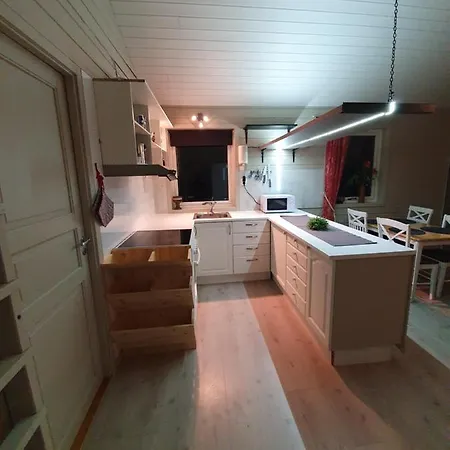Hotell Vestavind Og Rom As