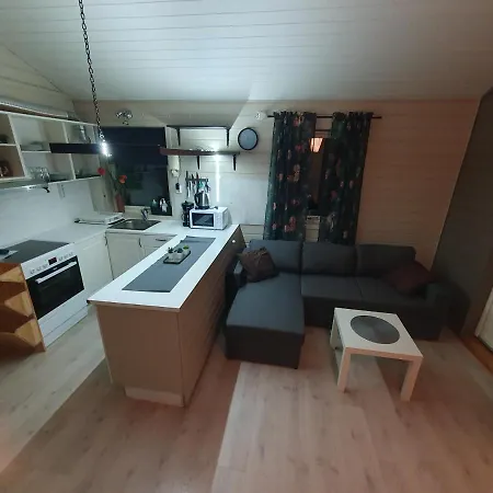 Hotel Vestavind Og Rom As 3*