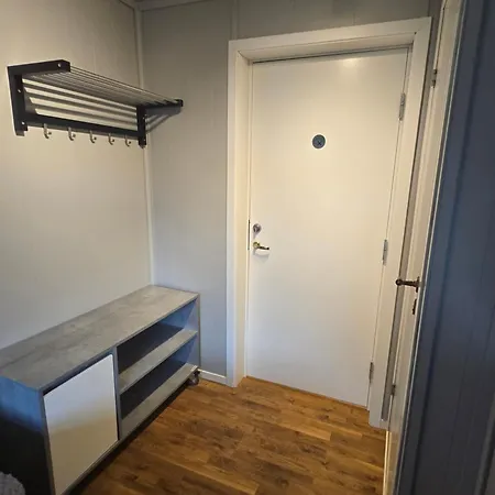 Hotel Vestavind Og Rom As 3*