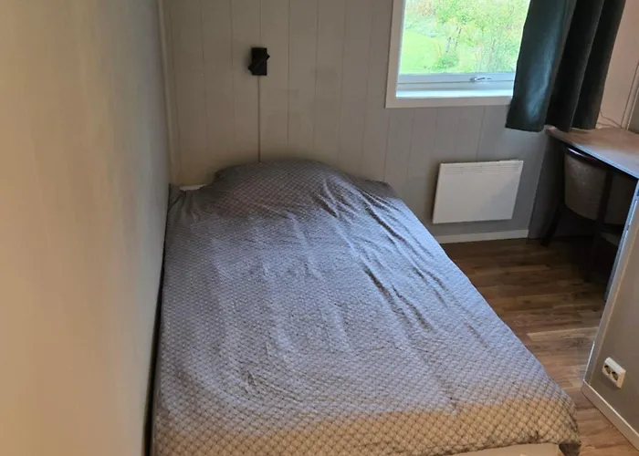 Vestavind Og Rom As Hotel 3*