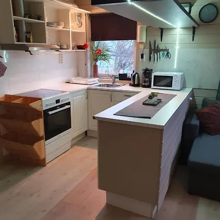 Vestavind Og Rom As
